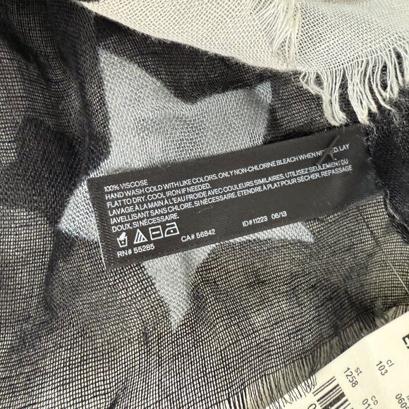 Starry Black White Gradient Scarf By Express Lightweight Colorblock Frayed Hem - Picture 10 of 15